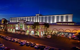 Gold Coast Hotel And Casino Las Vegas Exterior photo